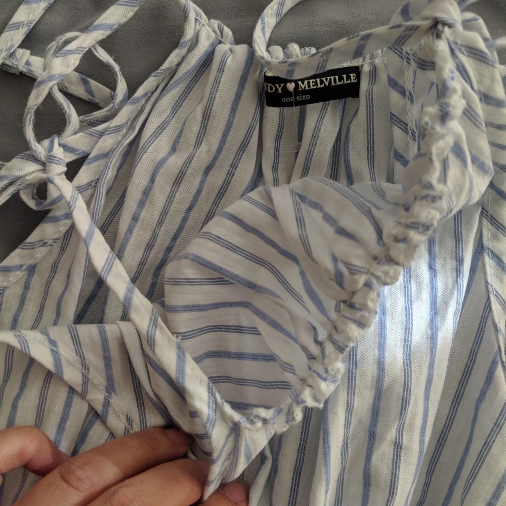 Brandy Melville top